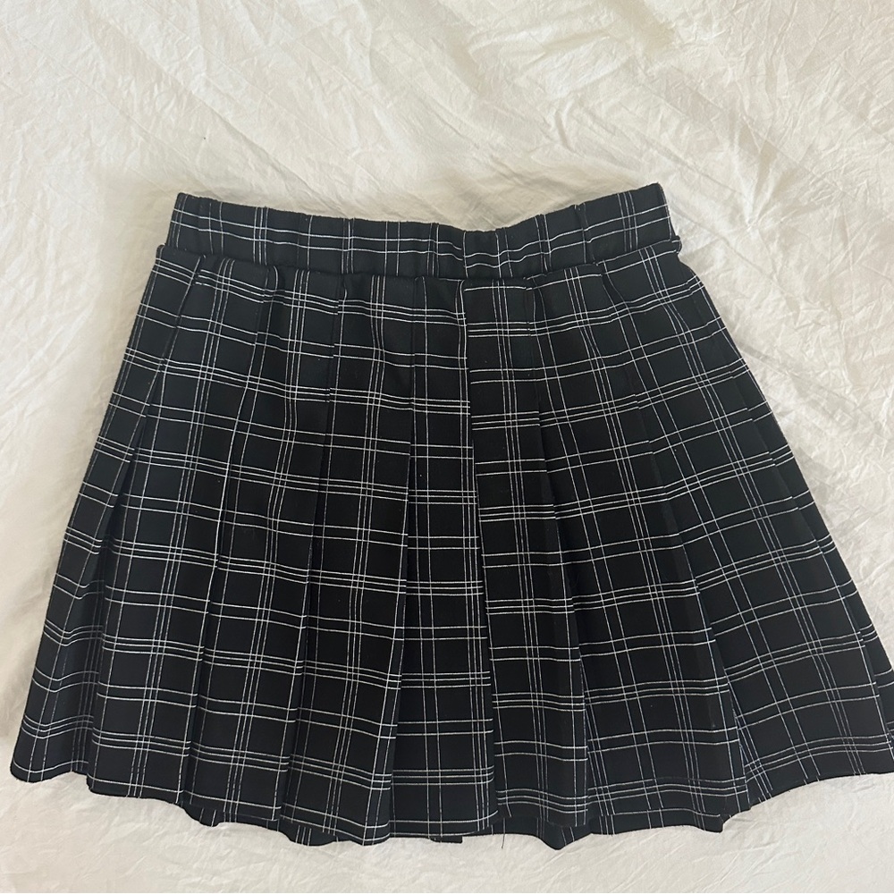 Pleated Checkered Skirt